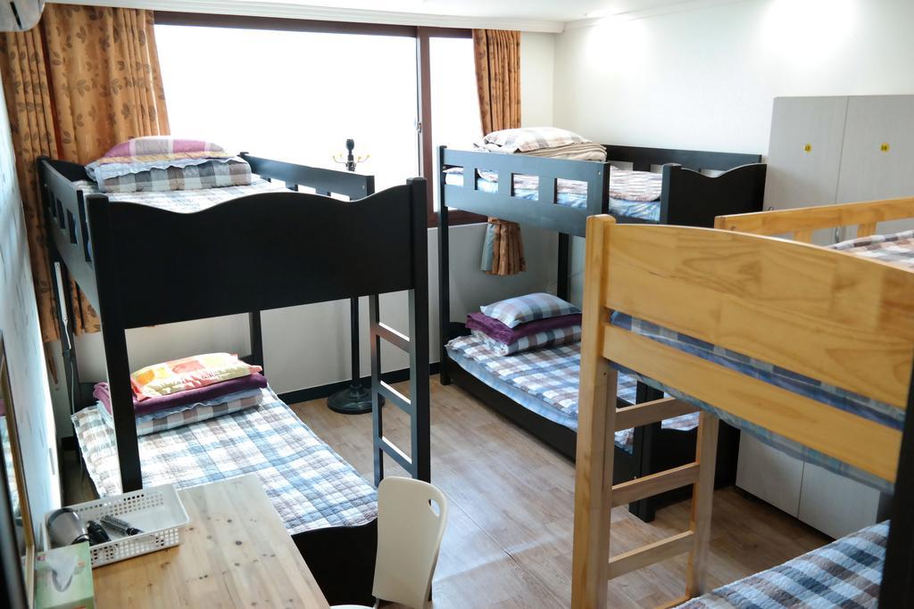 Love In Busan Guesthouse Rum bild
